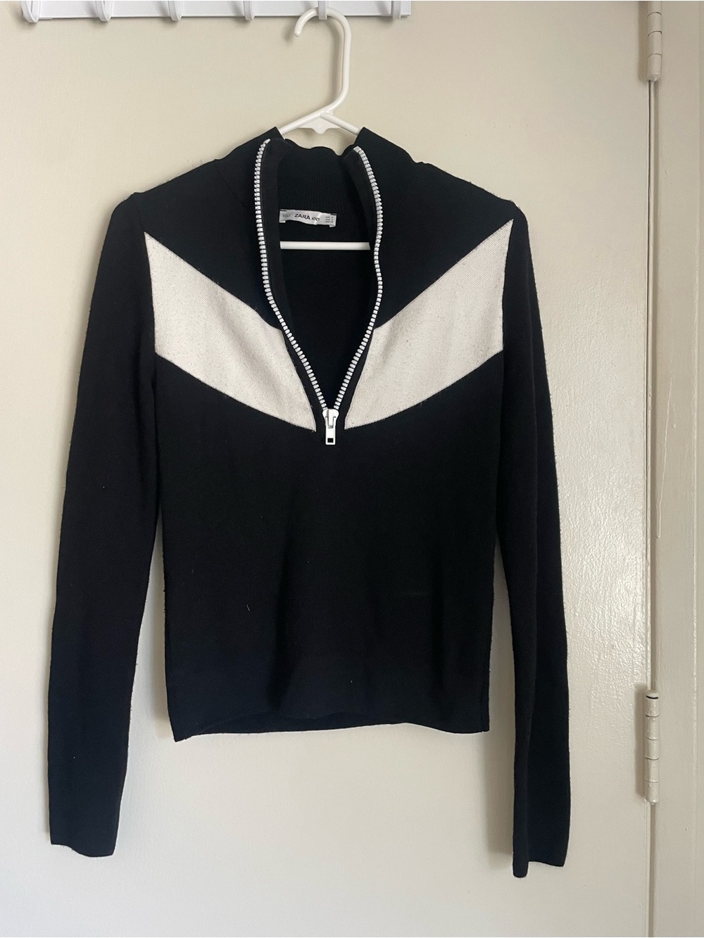 Zara Black and White Half-Zip Chevron Sweater